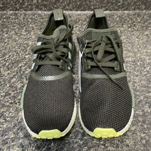 NIB adidas NMD R1 Night Cargo Base Green US Men Size 11